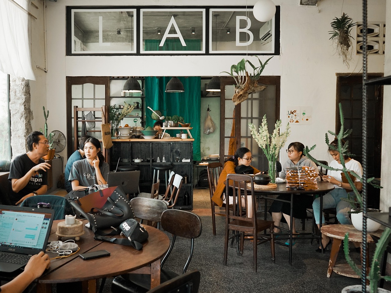 微信号新号白号：乐乐互娱代理平台